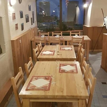 Le Gite Les Melezes Villar-dʼArène Zewnętrze zdjęcie