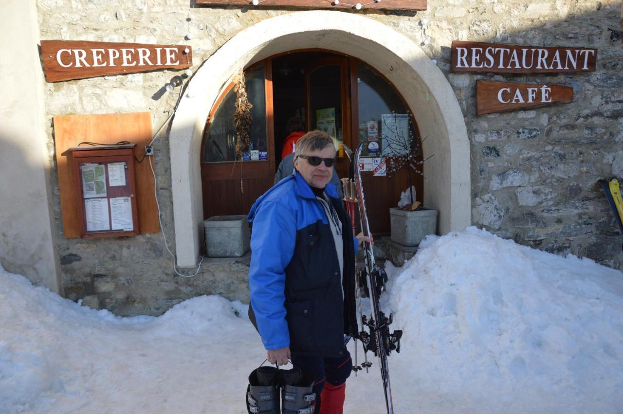 Le Gite Les Melezes Villar-dʼArène Zewnętrze zdjęcie